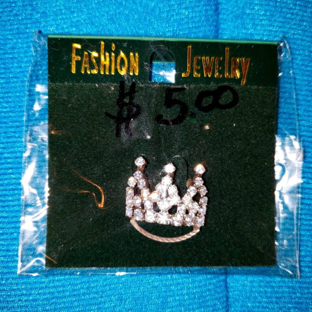Crown Rhinestone Pin